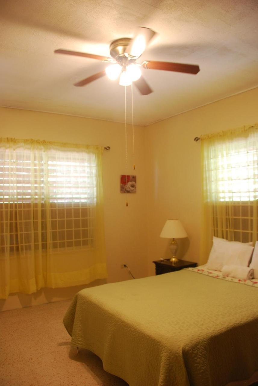 Jacks Hill Tropical Arcadia Hotel Kingston Kültér fotó